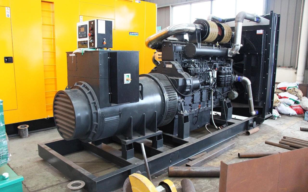 RTX 4090顯卡800W功耗？如何選擇合適的電源及發(fā)電方案