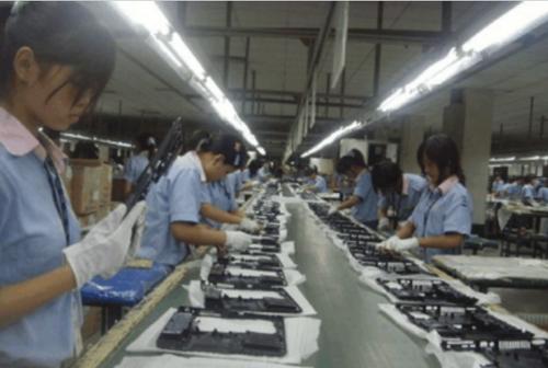 電子廠打工全方位指南 安全、規(guī)范與權益保障注意事項